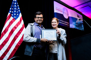 Celia Canfield, Chair of our Board of Directors, presenting the Technology Innovation award to Praveen Madan on behalf of the team behind Giftlit, based in Menlo Park, CA. 